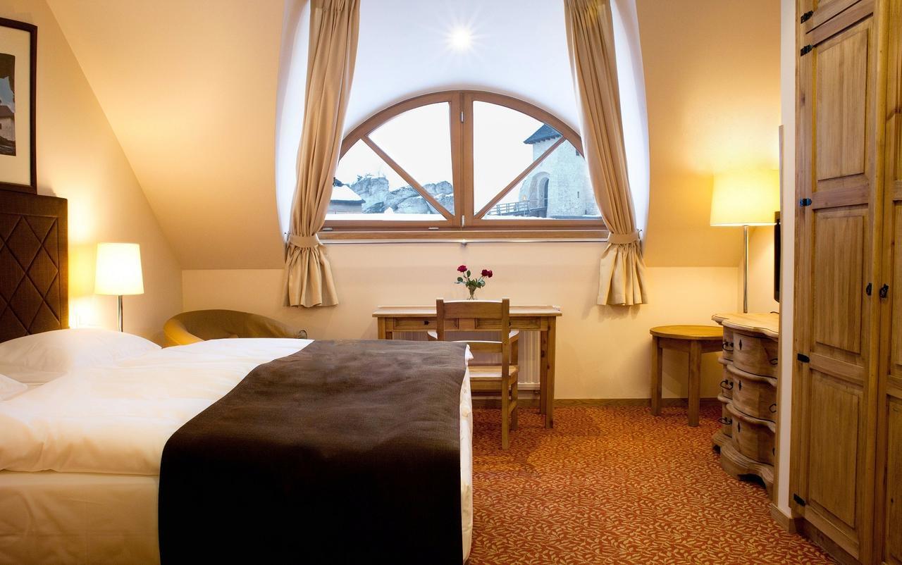 Hotel Zamek Bobolice Niegowa Rum bild