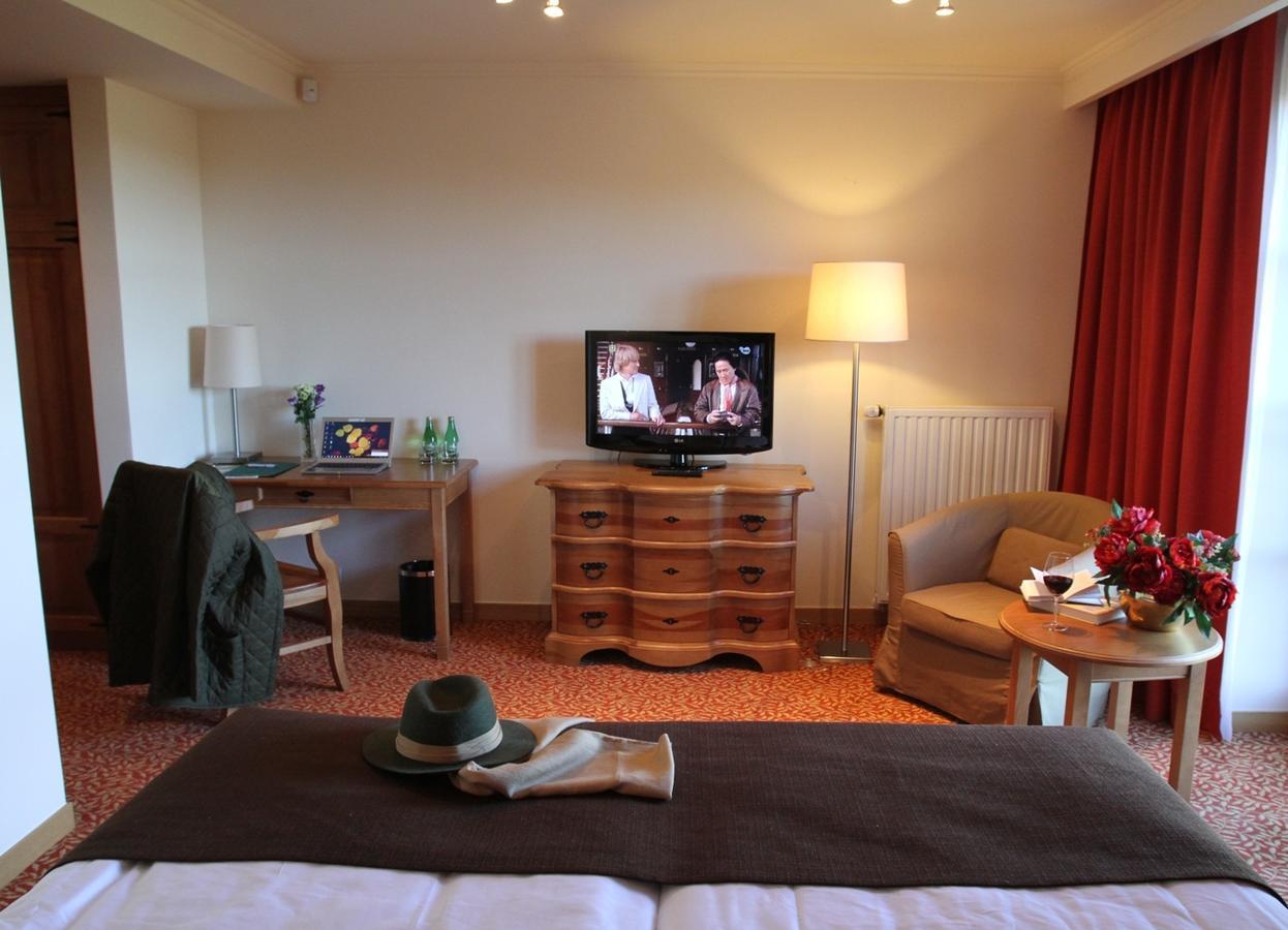 Hotel Zamek Bobolice Niegowa Rum bild