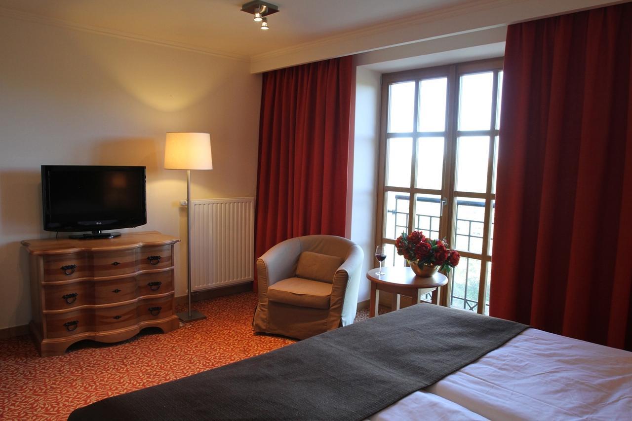 Hotel Zamek Bobolice Niegowa Rum bild